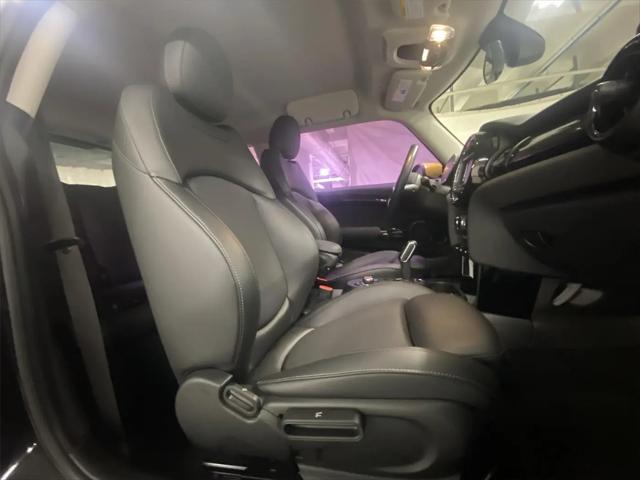 2021 MINI SE Hardtop Cooper