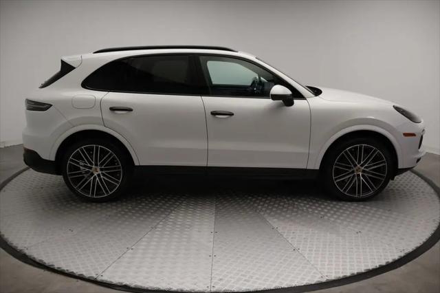 2023 Porsche Cayenne S