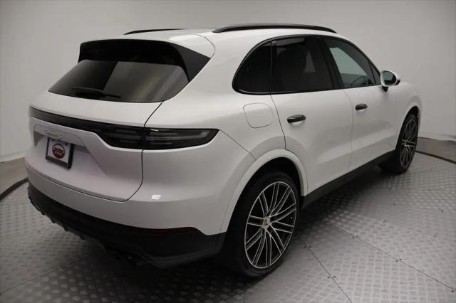 2023 Porsche Cayenne S