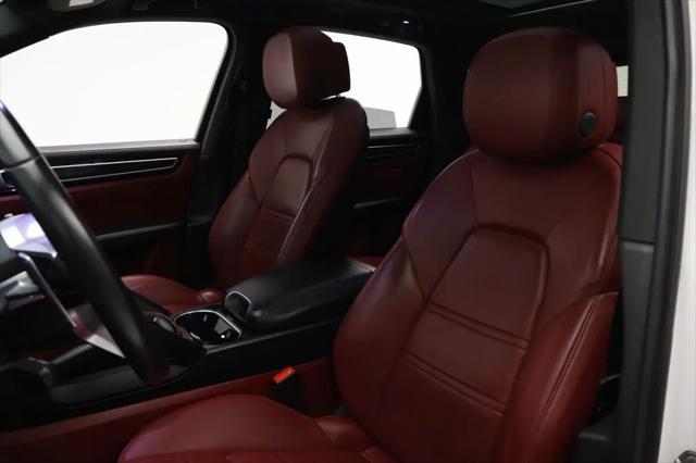 2023 Porsche Cayenne S