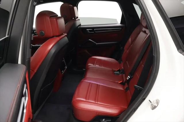 2023 Porsche Cayenne S