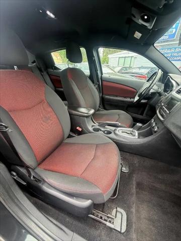 2011 Dodge Avenger Mainstreet