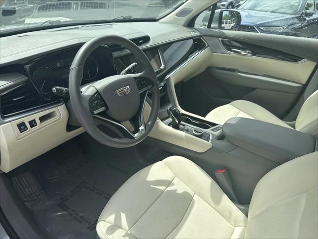 2023 Cadillac XT6 AWD Premium Luxury