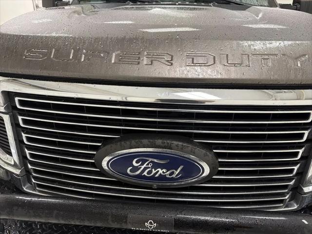 2020 Ford F-350 LARIAT