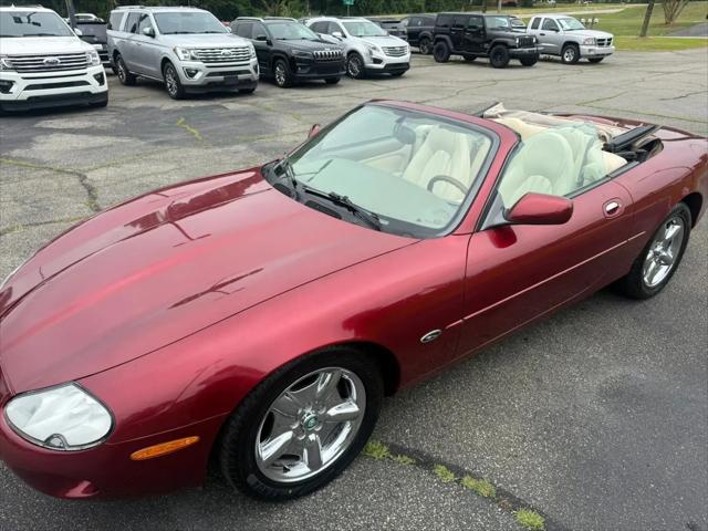 1997 Jaguar XK8 Standard