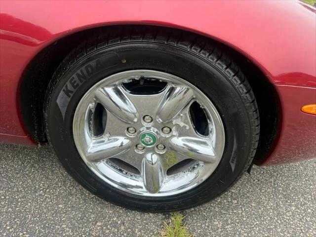 1997 Jaguar XK8 Standard