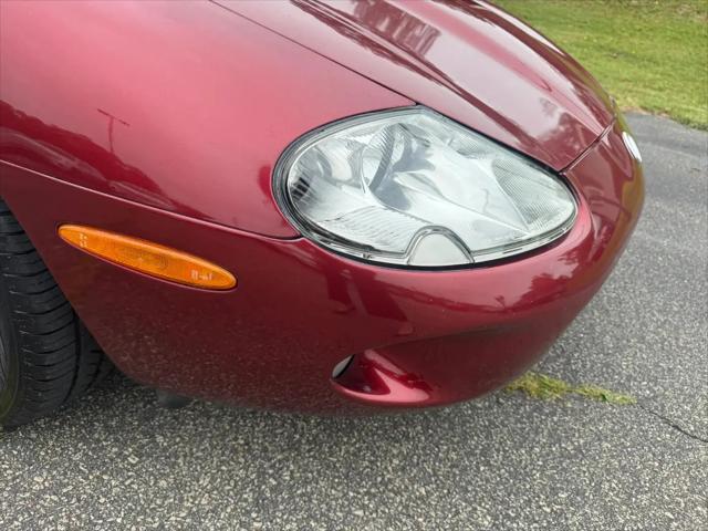 1997 Jaguar XK8 Standard