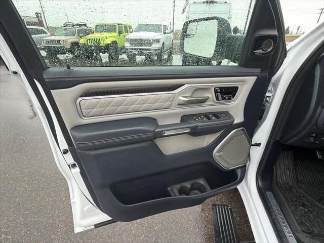 2025 Ram 1500 Tungsten Crew Cab 4x4 5'7" Box