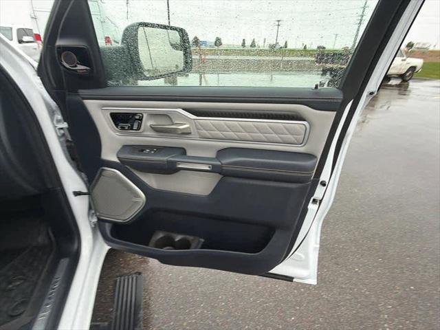2025 Ram 1500 Tungsten Crew Cab 4x4 5'7" Box