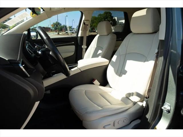 2022 Buick Enclave FWD Premium