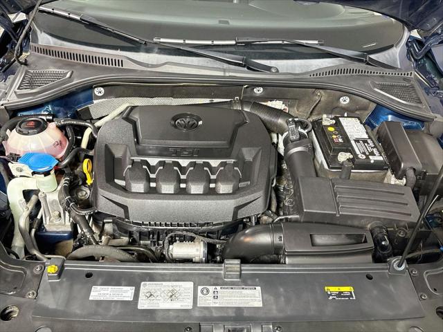 2020 Volkswagen Passat 2.0T R-Line