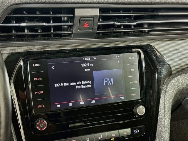 2020 Volkswagen Passat 2.0T R-Line
