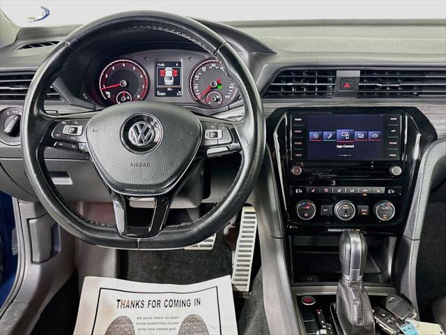2020 Volkswagen Passat 2.0T R-Line