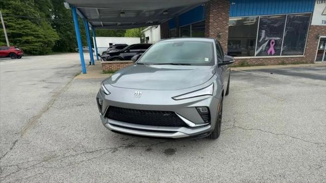 2025 Buick NV Sport Touring FWD