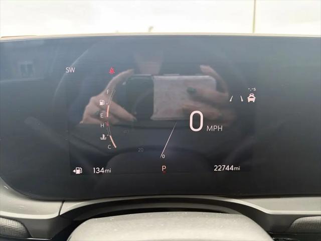 2025 Buick NV Sport Touring FWD