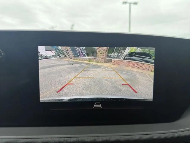 2025 Buick NV Sport Touring FWD
