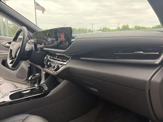 2025 Buick NV Sport Touring FWD