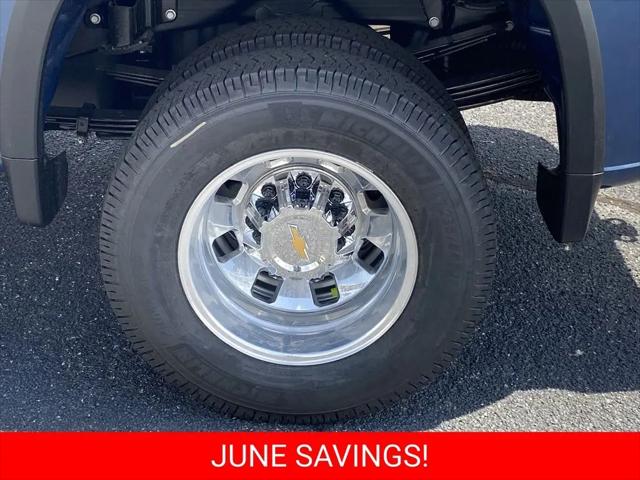 2026 Chevrolet Silverado 3500HD Crew Cab, Long Bed, LTZ Dual Rear Wheel, RWD