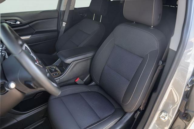 2023 GMC Acadia FWD SLE