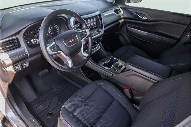 2023 GMC Acadia FWD SLE