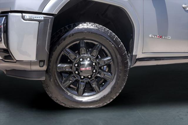 2024 GMC Sierra 2500HD 4WD Crew Cab Standard Bed AT4