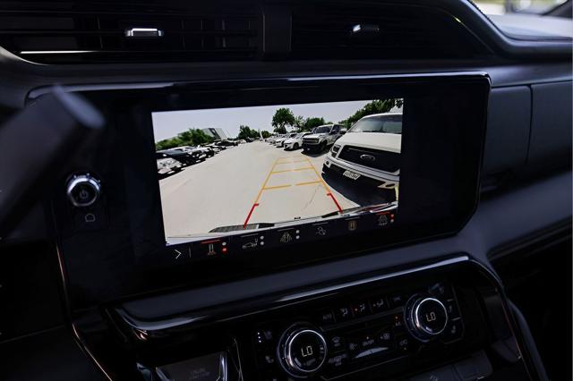 2024 GMC Sierra 2500HD 4WD Crew Cab Standard Bed AT4