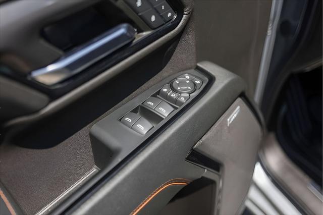 2024 GMC Sierra 2500HD 4WD Crew Cab Standard Bed AT4