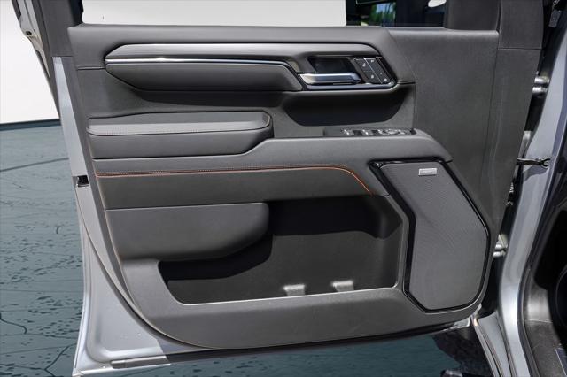 2024 GMC Sierra 2500HD 4WD Crew Cab Standard Bed AT4
