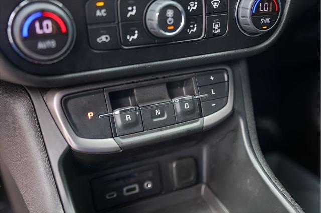 2023 GMC Terrain AWD AT4