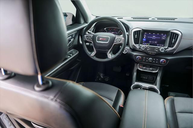 2023 GMC Terrain AWD AT4