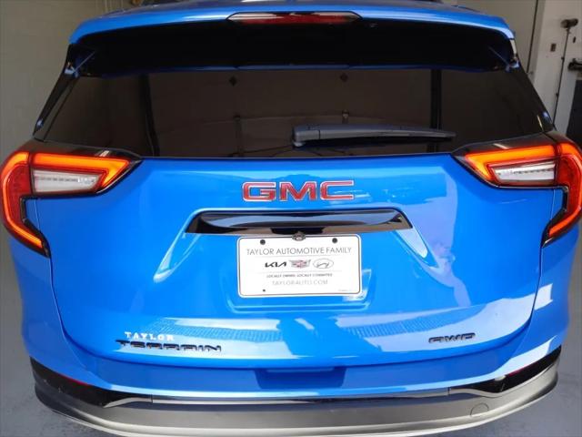 2024 GMC Terrain AWD SLT
