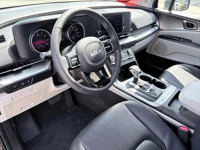 2024 Kia Carnival MPV LX Seat Package