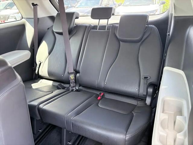 2024 Kia Carnival MPV LX Seat Package