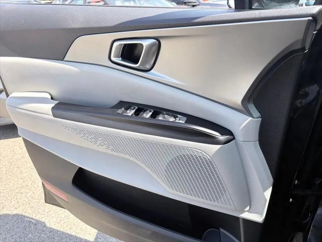 2024 Kia Carnival MPV LX Seat Package