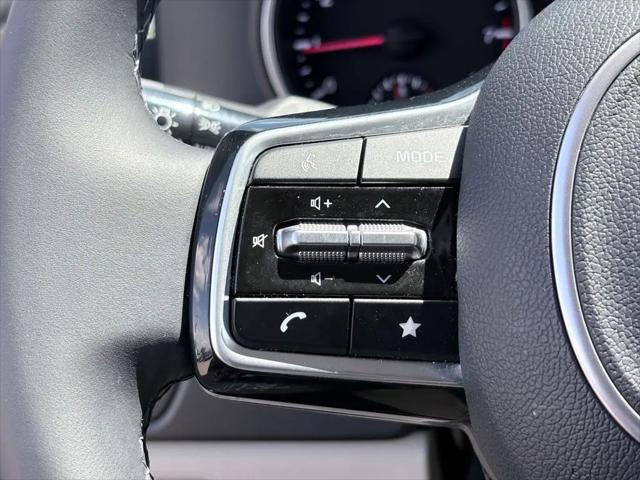 2024 Kia Carnival MPV LX Seat Package