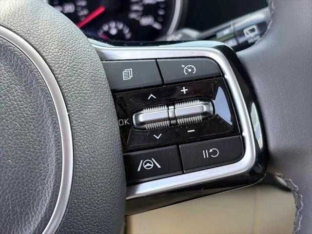 2024 Kia Carnival MPV LX Seat Package