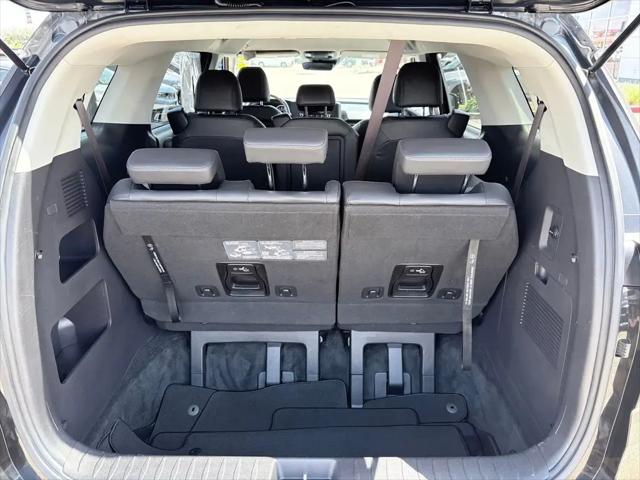 2024 Kia Carnival MPV LX Seat Package