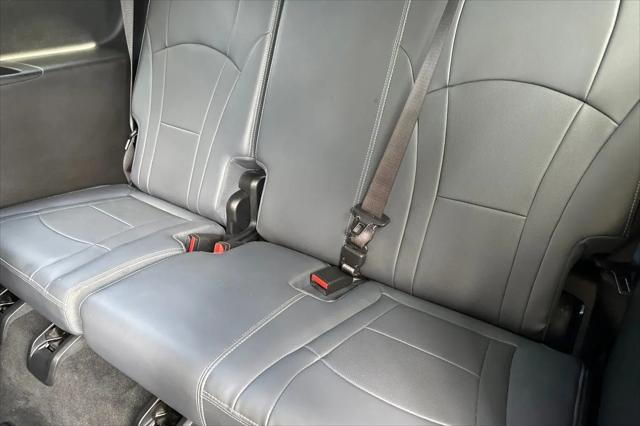 2024 Buick Enclave Essence FWD
