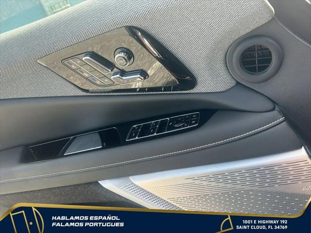2025 Cadillac iQ Luxury 2 AWD