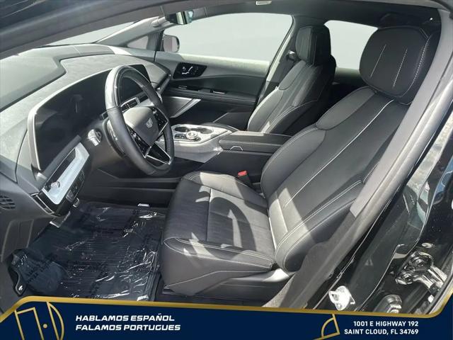 2025 Cadillac iQ Luxury 2 AWD