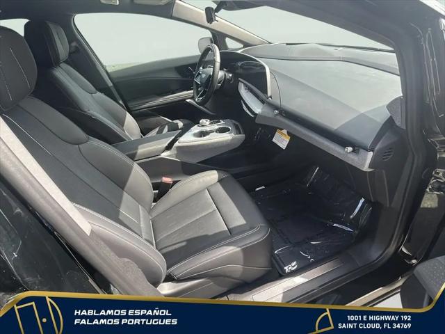 2025 Cadillac iQ Luxury 2 AWD