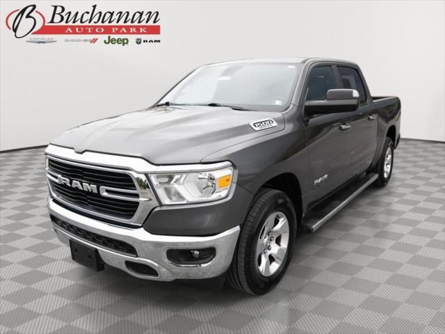 2019 RAM 1500 Big Horn/Lone Star Crew Cab 4x4 57 Box 2019 RAM 1500 Big Horn/Lone Star Crew Cab 4x4 57 Box