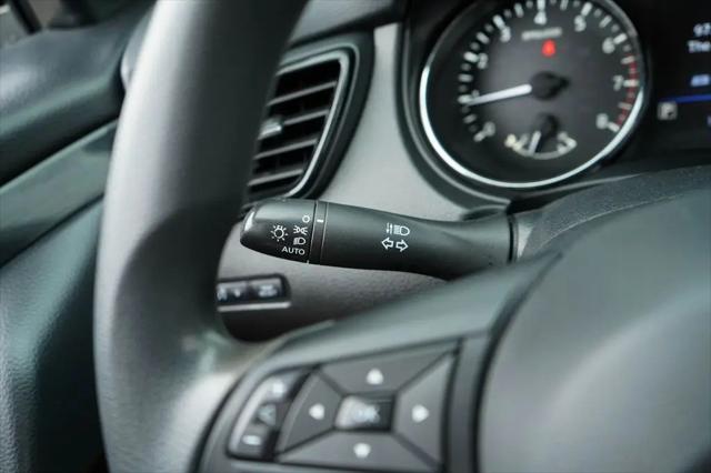 2020 Nissan Rogue Sport SV AWD Xtronic CVT