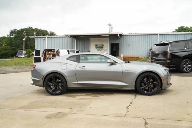 2021 Chevrolet Camaro RWD Coupe LT1