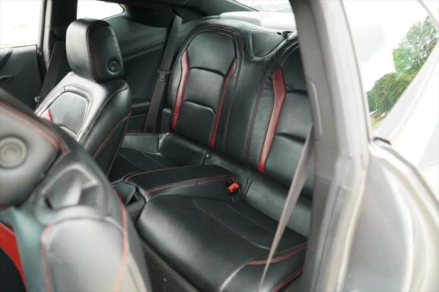 2021 Chevrolet Camaro RWD Coupe LT1