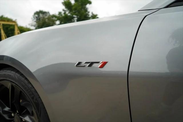2021 Chevrolet Camaro RWD Coupe LT1
