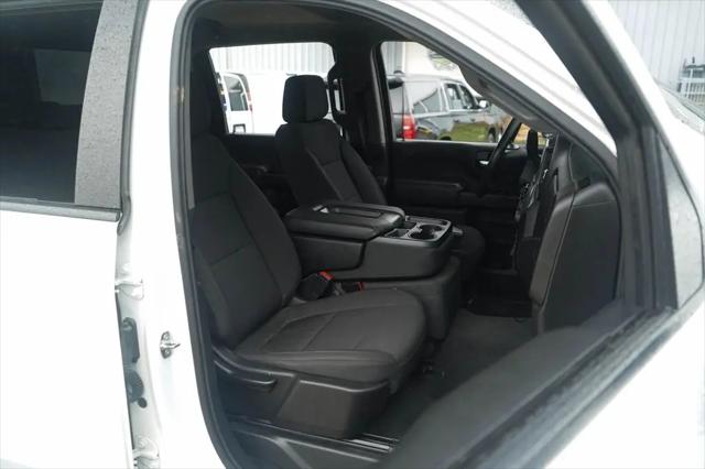 2022 Chevrolet Silverado 2500HD 4WD Crew Cab Standard Bed Custom