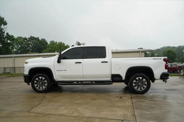 2022 Chevrolet Silverado 2500HD 4WD Crew Cab Standard Bed Custom