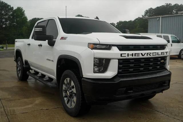 2022 Chevrolet Silverado 2500HD 4WD Crew Cab Standard Bed Custom
