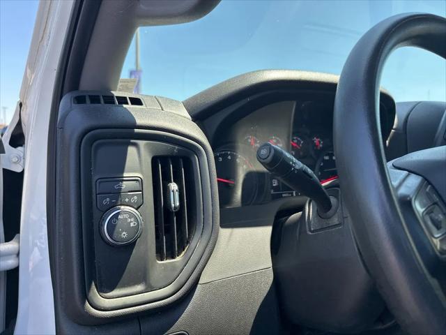 2022 Chevrolet Silverado 1500 2WD Regular Cab Long Bed WT